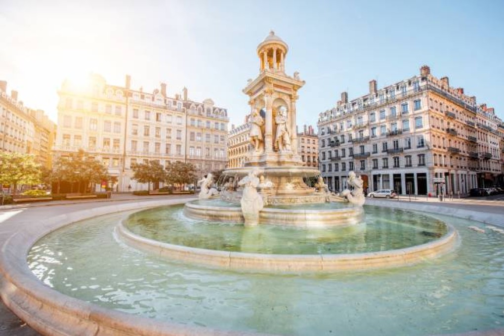 La construction de la ville de Lyon à travers les siècles : grandes étapes et monuments emblématique