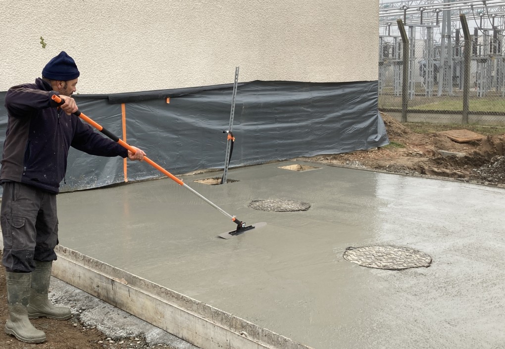 NOUVEAUTÉ : MONDELIN DÉVOILE UNE GAMME POUR LE LISSAGE DES DALLES EN BÉTON, FABRIQUÉE EN FRANCE